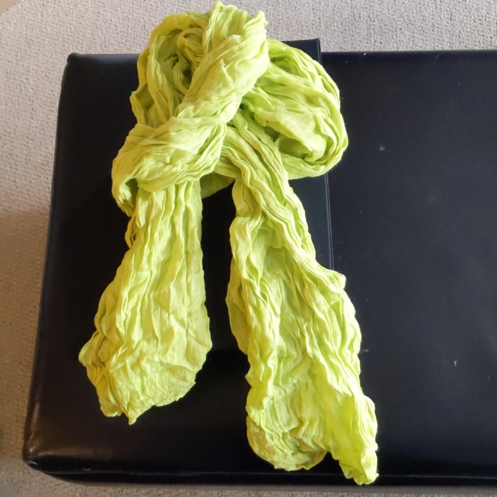 Free Add On! Bright green scarf